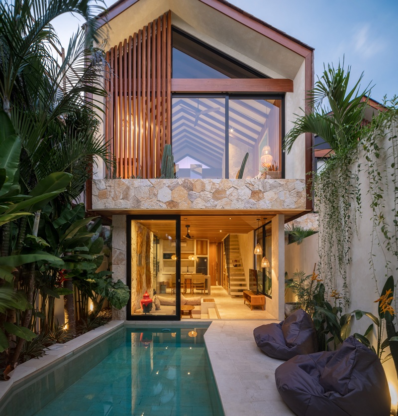 Blacksand Villas Echo Beach