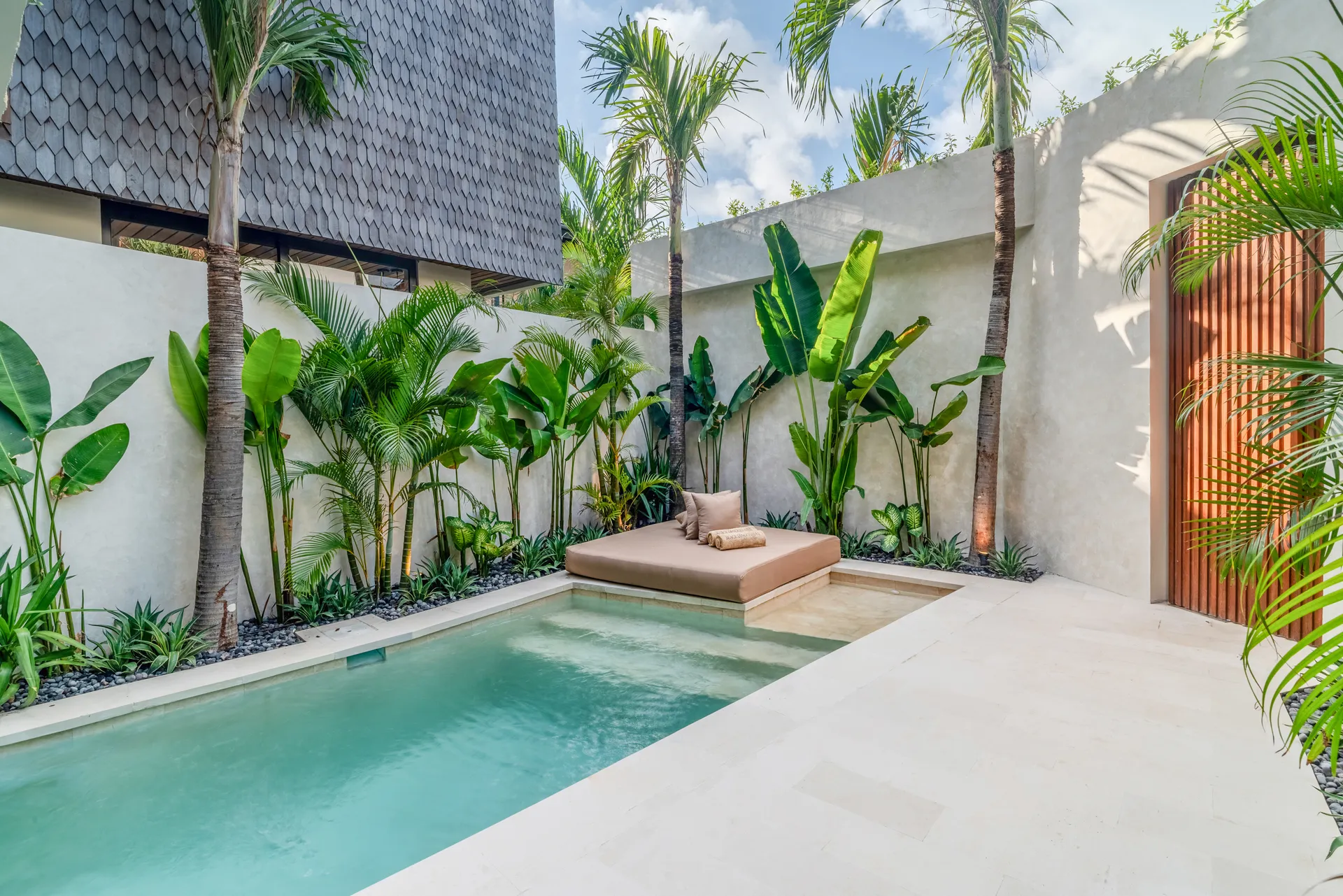 Blacksand Villas Bingin, Loft Tropical Style Villa in Bingin