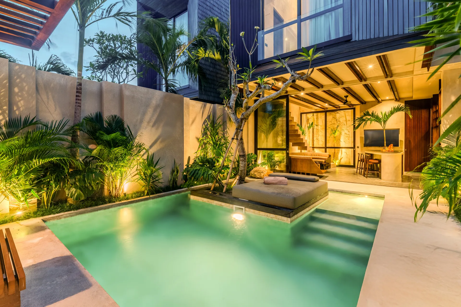 Sirocco Villas Pererenan, Luxury Tropical 1BR and 2BR Villa in Canggu